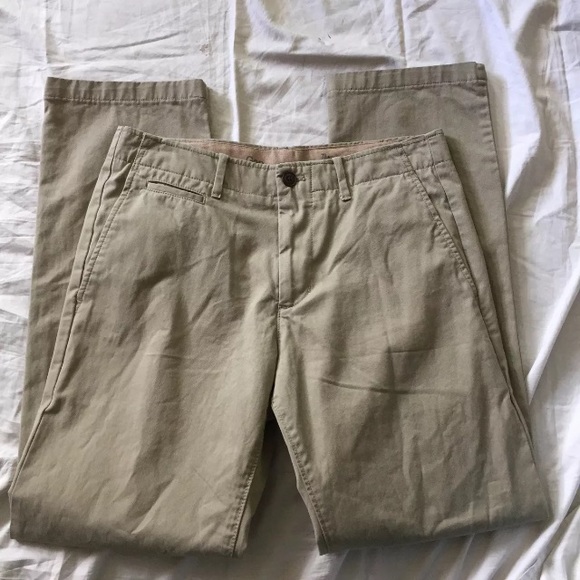 gap lived in straight khaki